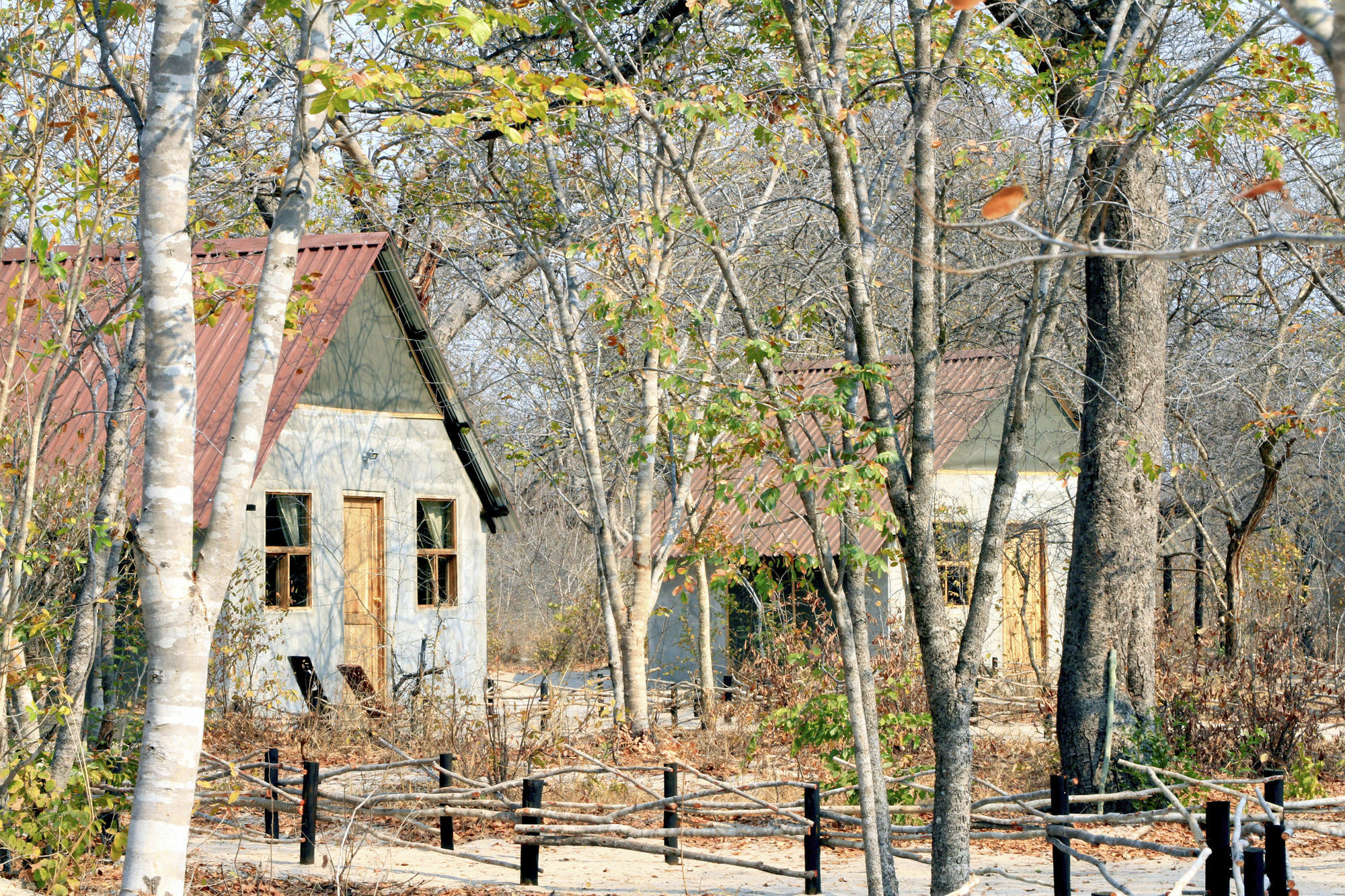 Gwango Heritage Resort Dete Екстериор снимка